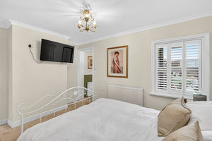 Photo 26- click for photo gallery